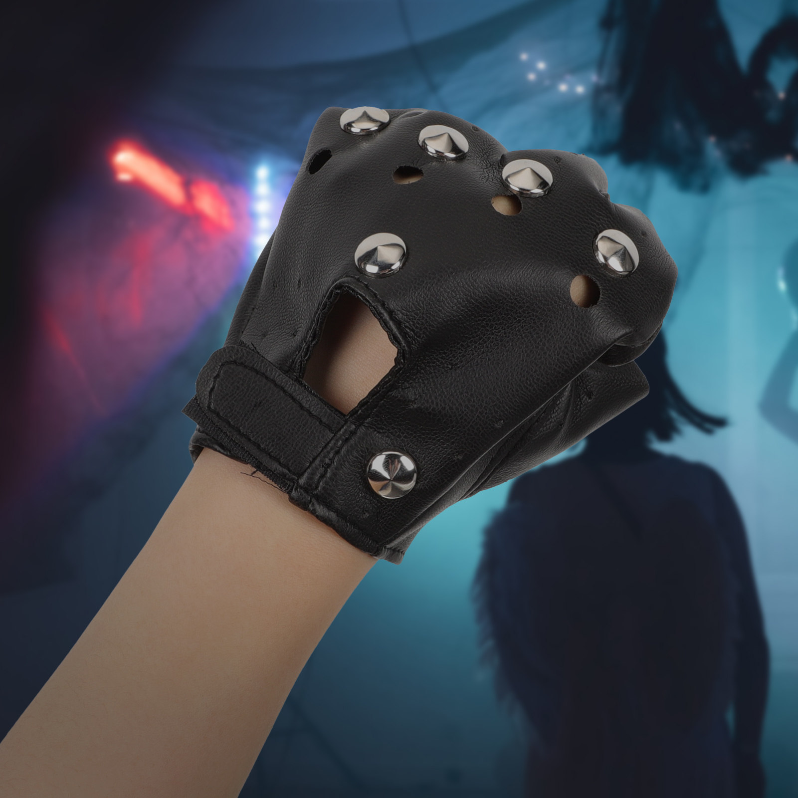 زوج واحد من قفازات الأداء نصف  - مراجعة Workout Glove Gym وسعره