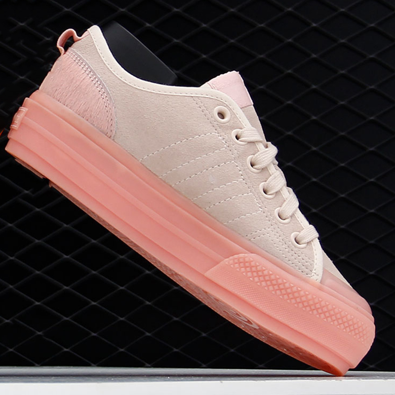 حذاء كاجوال نسائي من Adidas Ge - مراجعة Adidas Shoes Samba وسعره